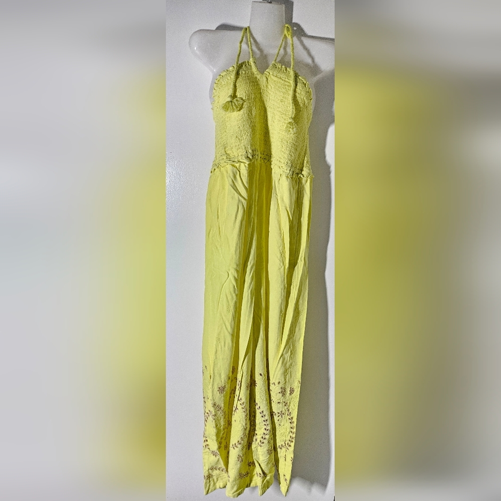 NWT beautiful Anthropologie Strapless Yellow Jumpsuit with side pockets sz M